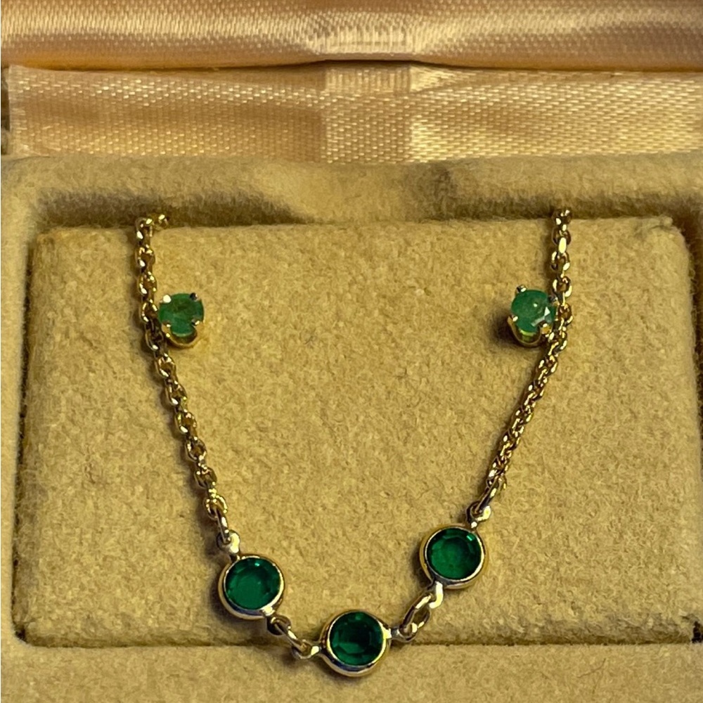 Vintage 1950’s JEWELMONT Green Emerald Bracelet & Earring Set - Picture 4 of 4